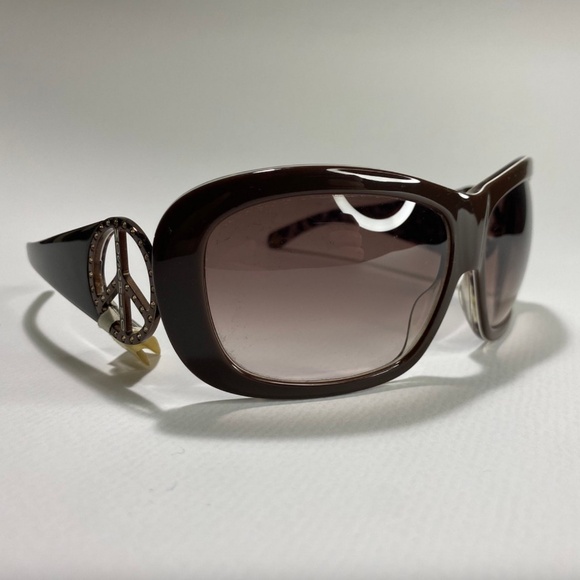 Auth Moschino Women's Sunglasses with Signature Red Case - Picture 6 of 11